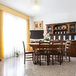 Acquamarina בית הארחה אוריסטאנו
