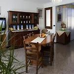 בית הארחה Acquamarina 3*