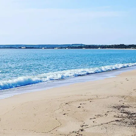 Acquamarina בית הארחה